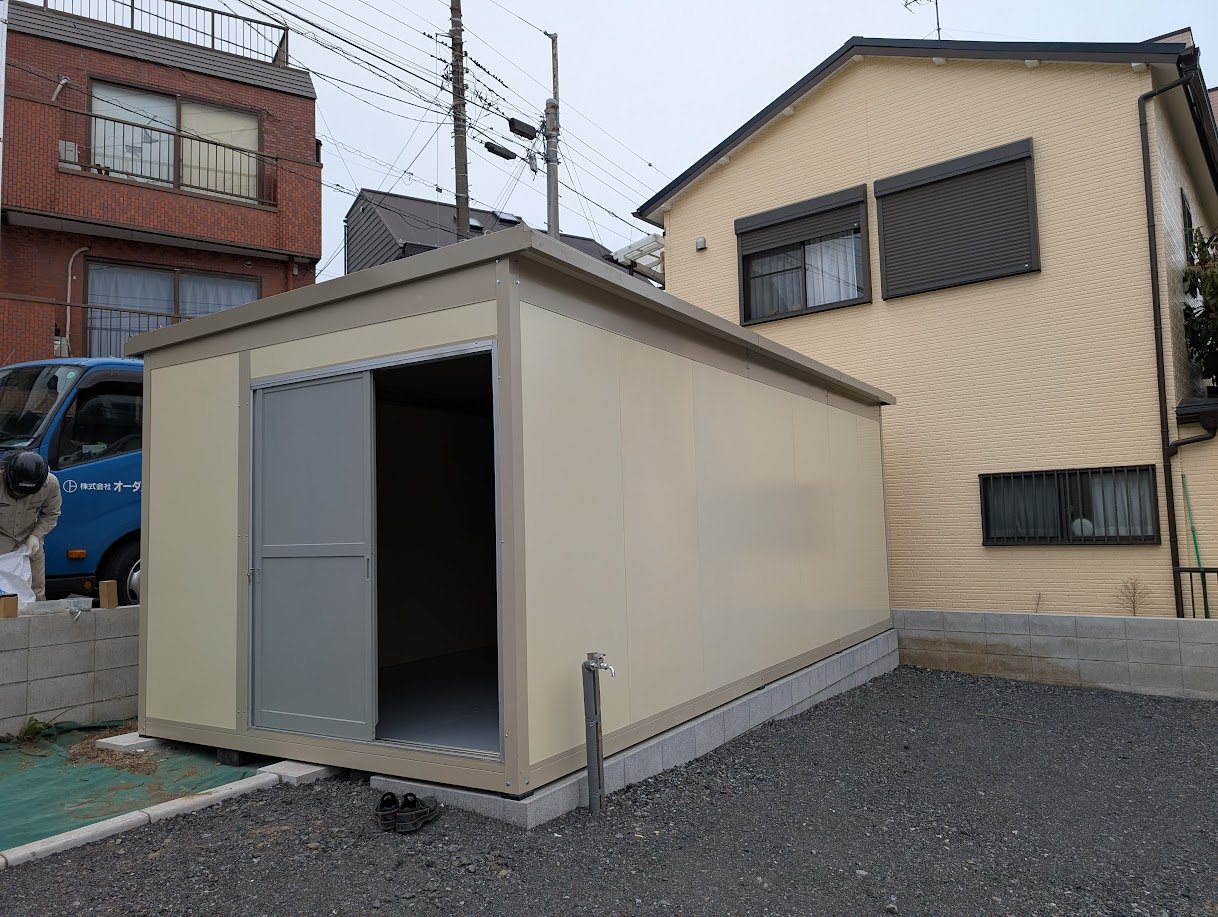 プレハブ倉庫組立施工工事 施工後